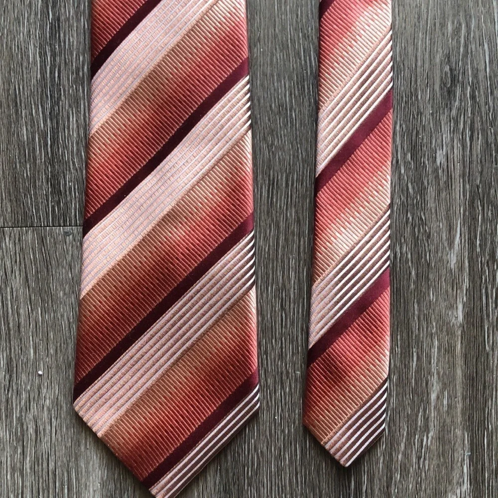 Kenneth Cole Reaction Tie
